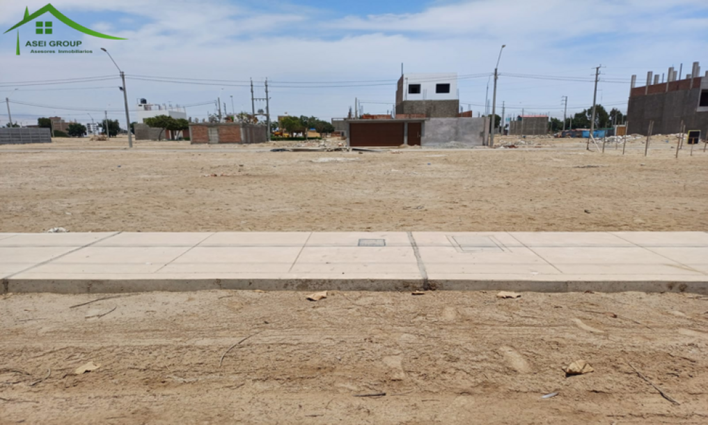 Se vende lote de 90m² ubicado estratégicamente en Chilca, Cañete-2